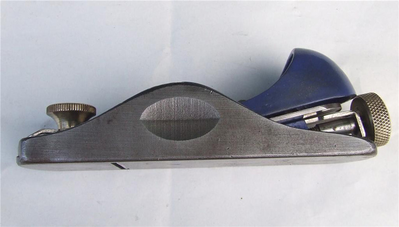 thumbnail interactive-video image 1 of Record 060-1/2 Low Angle Block Plane - 6" Carbon Steel Woodworking Tool 1 of 9